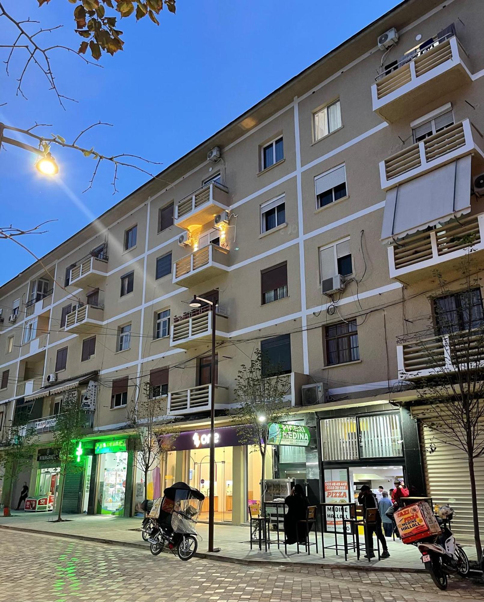 Beratinus Apartment In Berat Center Buitenkant foto