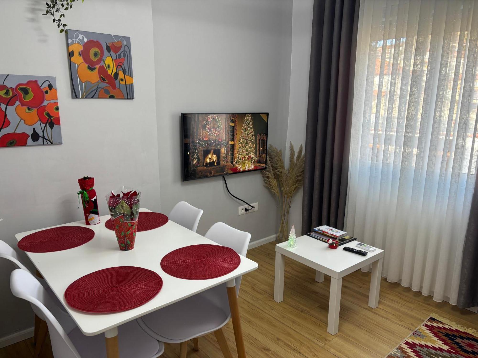 Beratinus Apartment In Berat Center Buitenkant foto